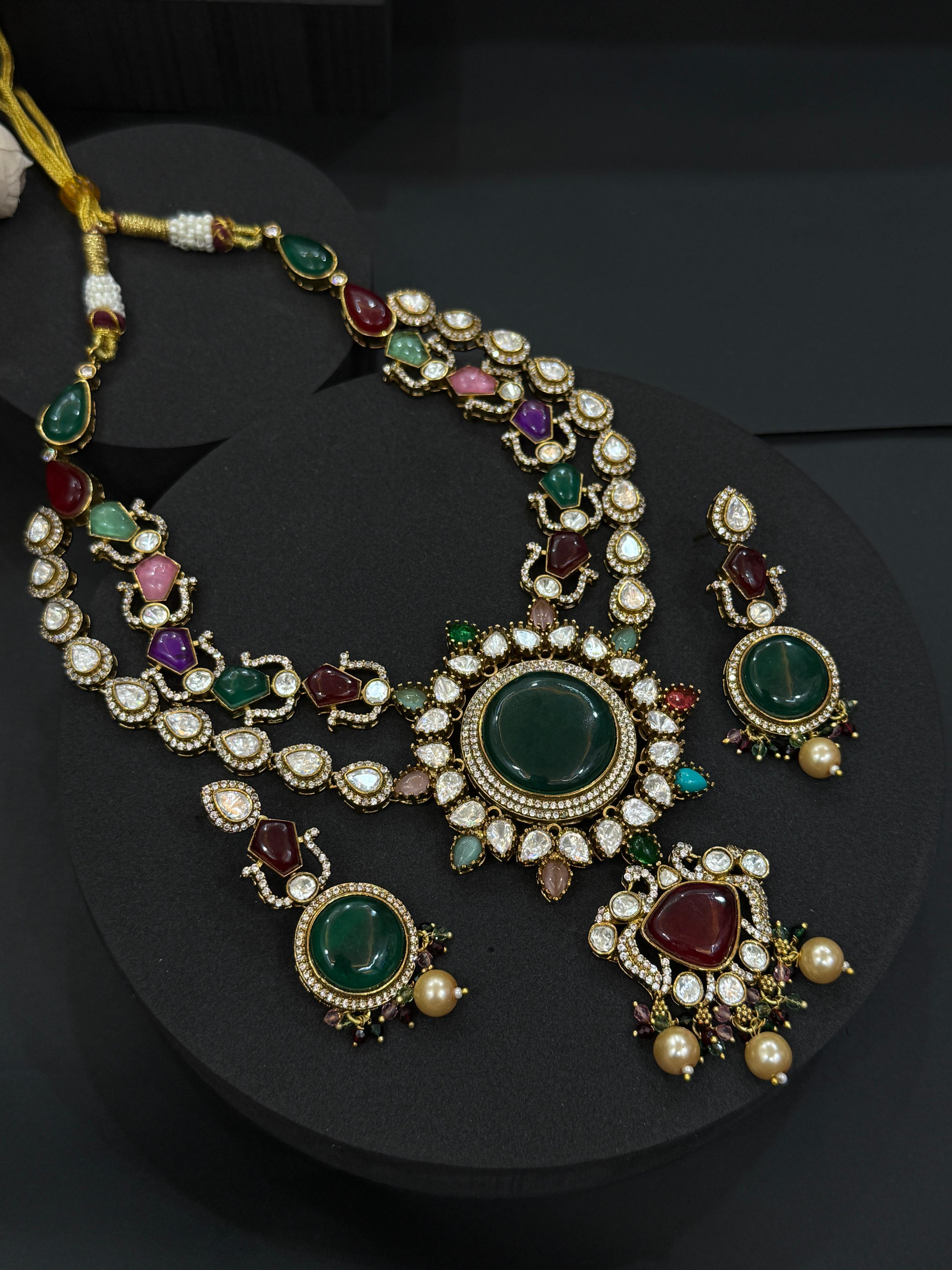 Royal Radiance  Moissanite Kundan Set-Mivanaa