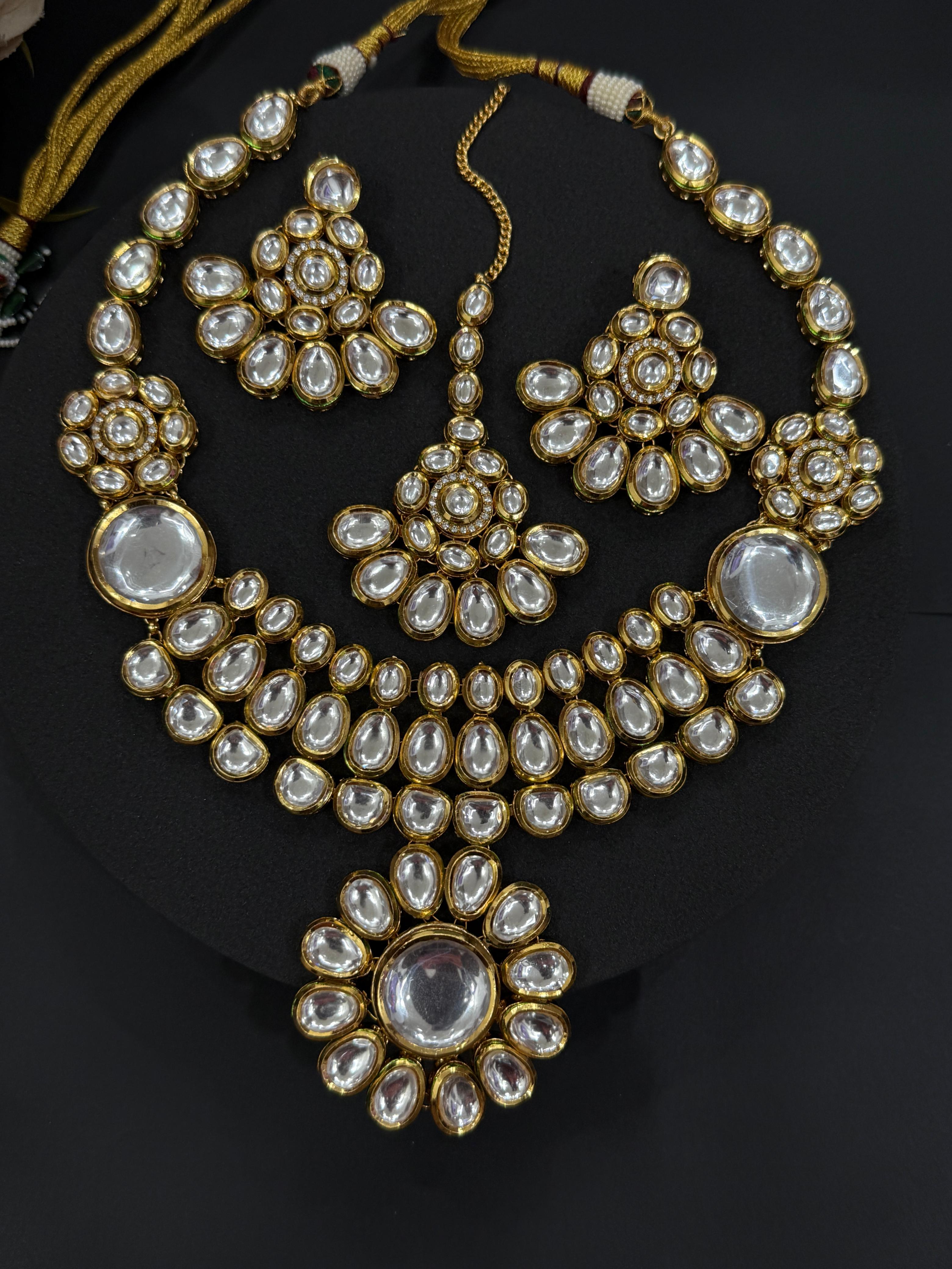 Royal Menaakari Kundan Bridal Necklace Set-Mivanaa