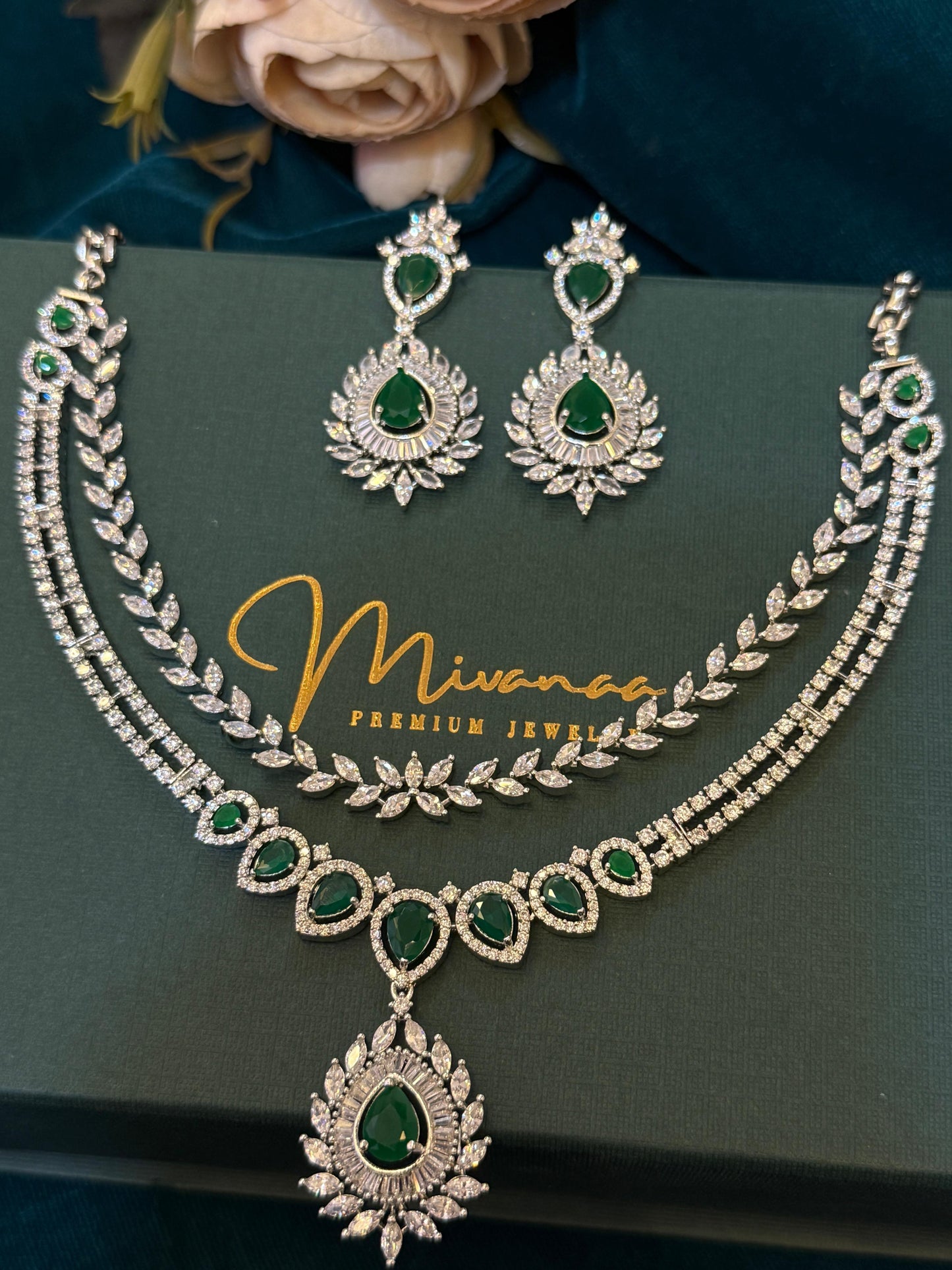 Emerald Majesty Luxe Set