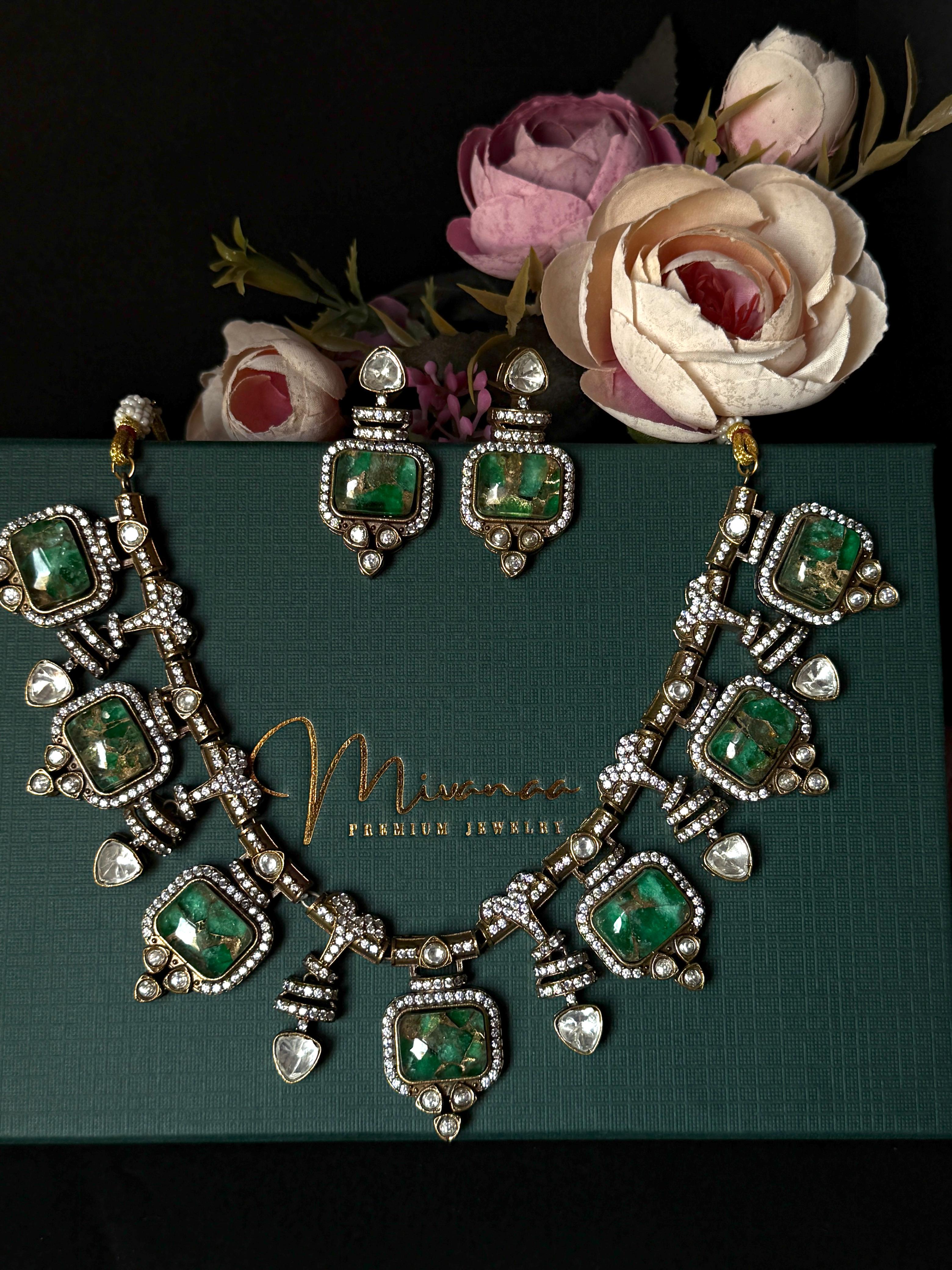 Luxury Metallic Doublet Necklace-Mivanaa