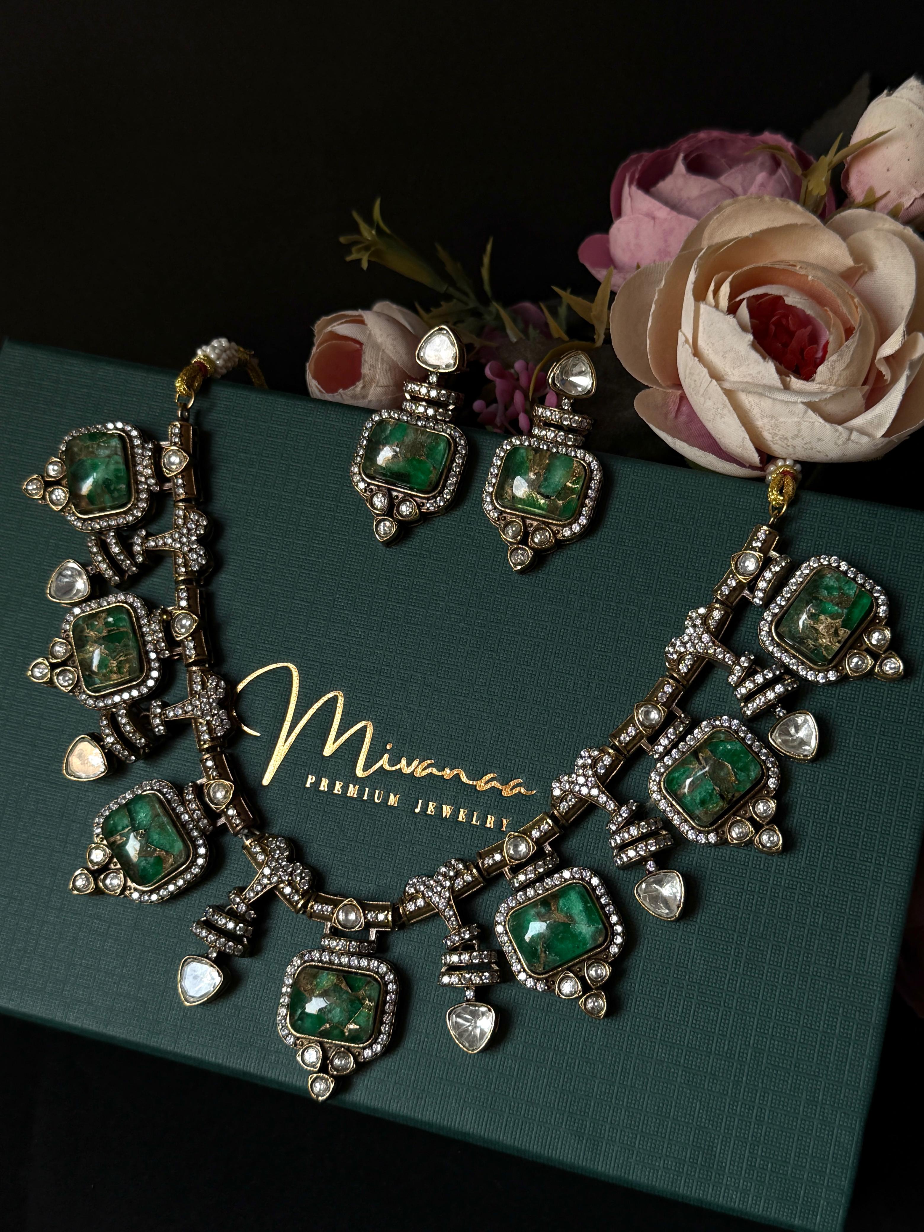 Luxury Metallic Doublet Necklace-Mivanaa