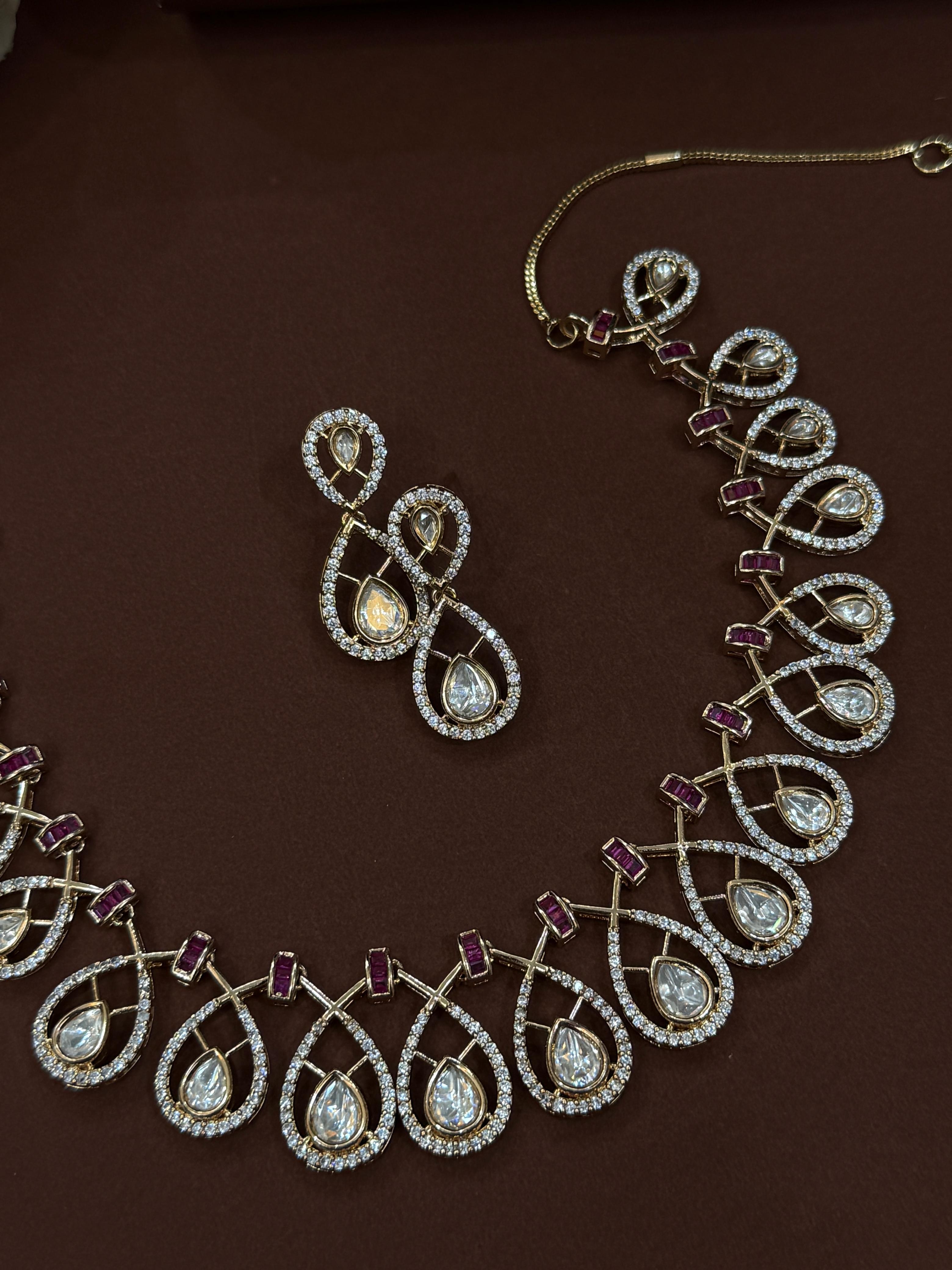 Eternal Grace Ruby Polki-Mivanaa