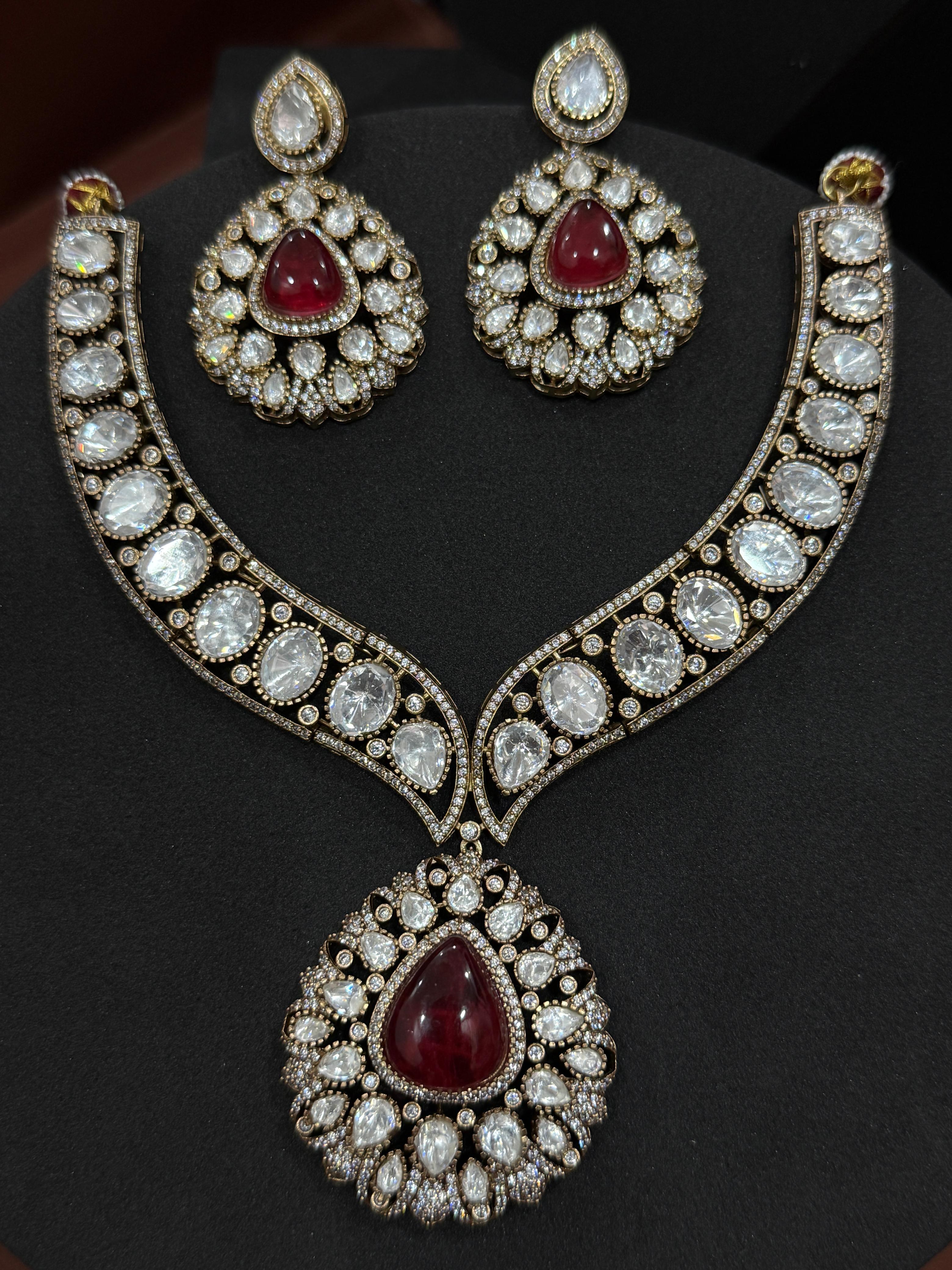 Royal Glow Wedding Necklace-Mivanaa