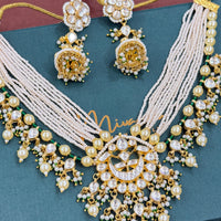 Handcrafted Pacchi Kundan-Mivanaa