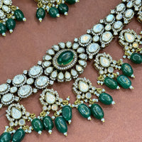 Emerald Mossanite Kundan-Mivanaa