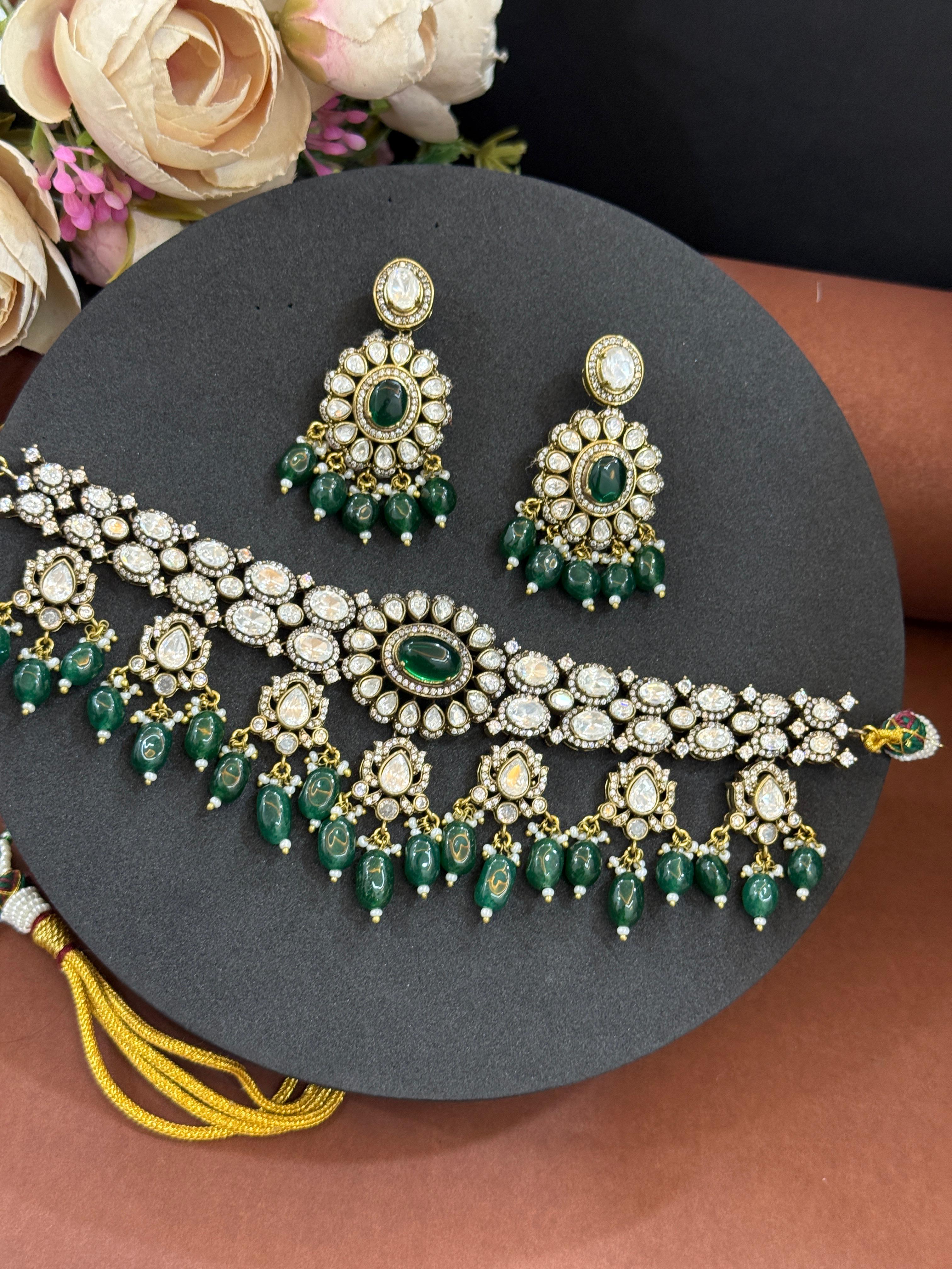 Emerald Mossanite Kundan-Mivanaa