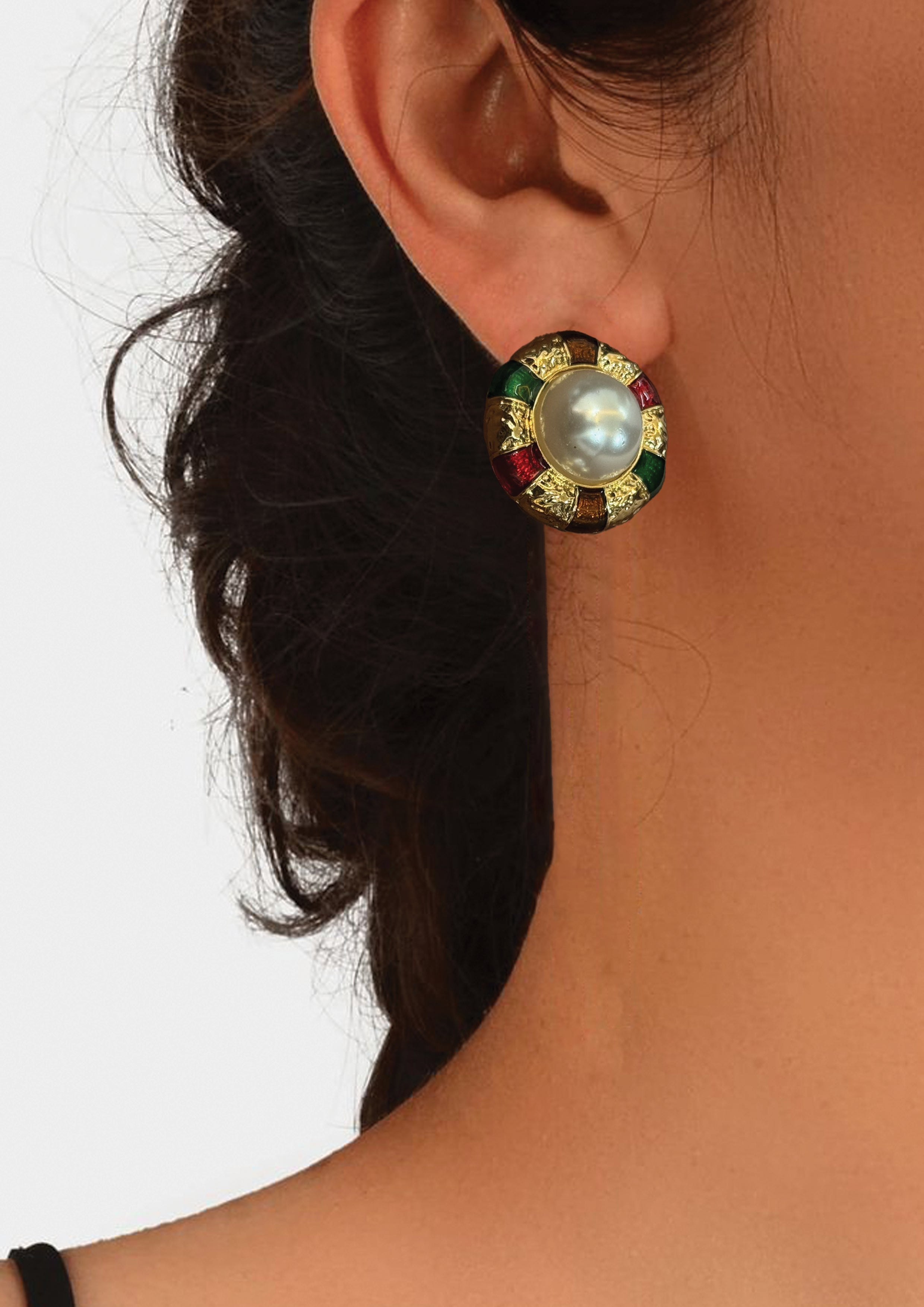 Vintage Pearl Stud Earrings-Mivanaa